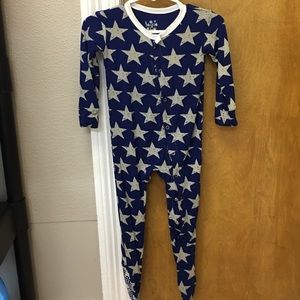 Kickee pants 12-18 mo footie